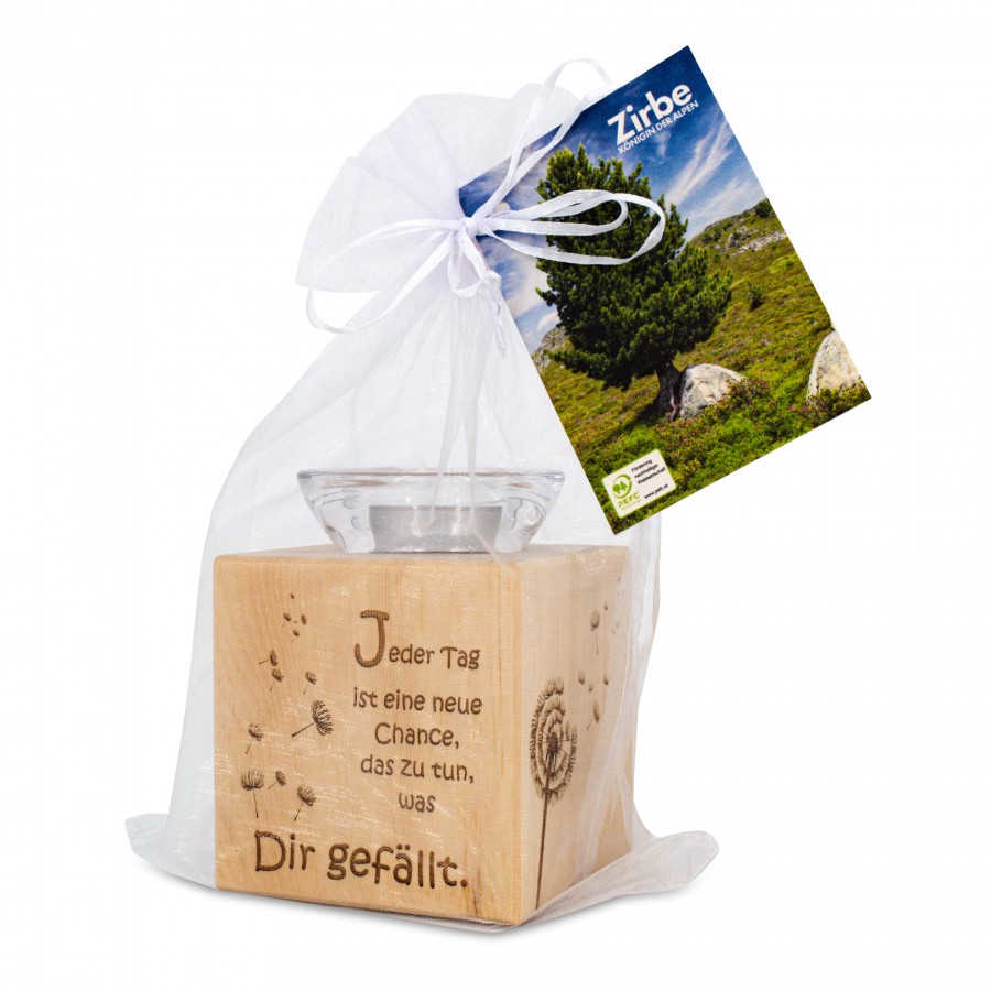 Teelichthalter aus Zirbenholz Jeder Tag ist eine neue Chance ... Zirbendeko Holzdeko - Lasergravur - Holzgravur - Geschenk
